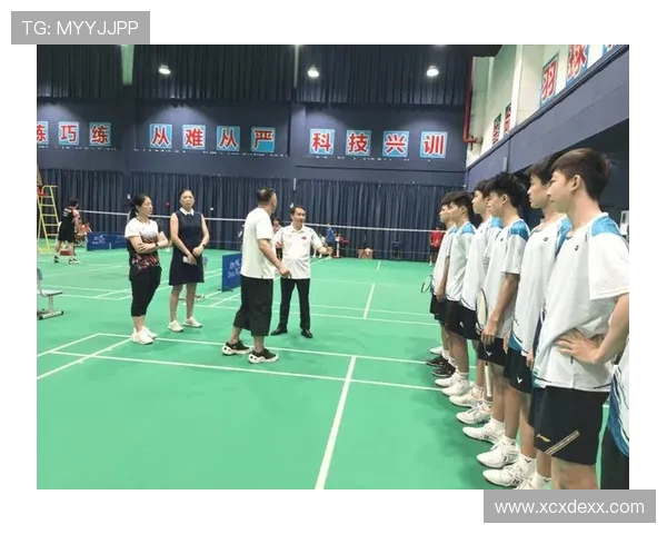 上海羽毛球队的团队协作精神与训练成果探讨